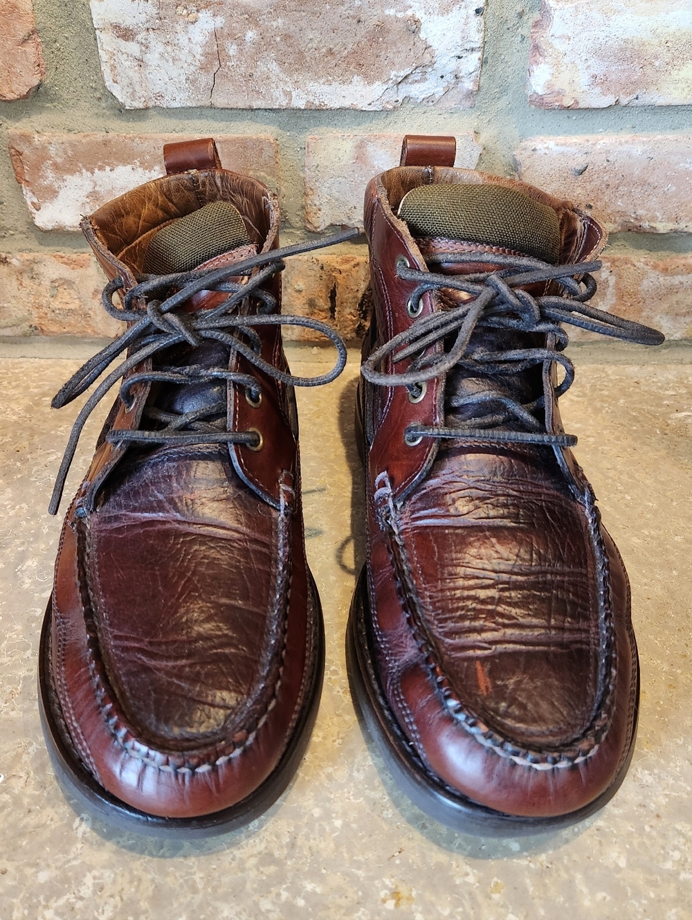 L.L. Bean Vintage Men's Dark Brown Leather Chukka Boots - Size 10